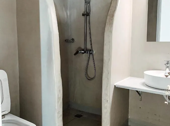 Fabrica Sunset 酒店 *